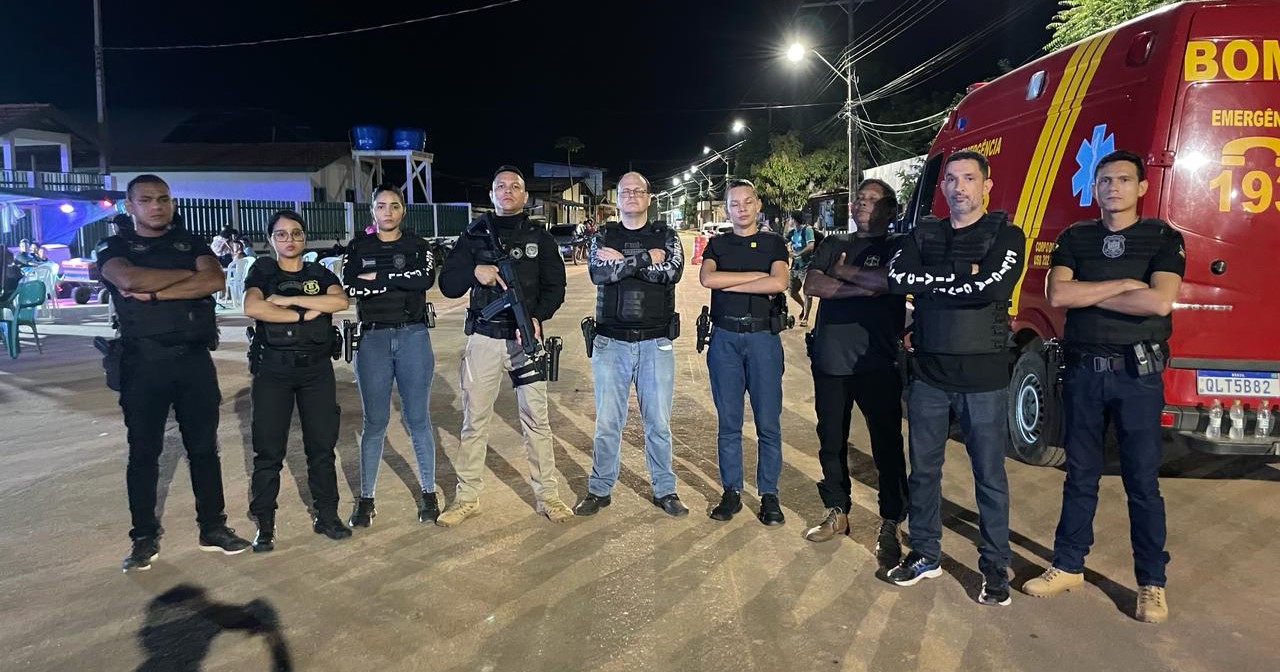 EM VITÓRIA DO JARI, POLÍCIA CIVIL REFORÇA A SEGURANÇA DURANTE AS FESTIVIDADES DE CARNAVAL NA CIDADE